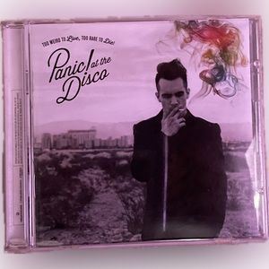 PANIC AT THE DISCO- Too weird to live, Too rare to die CD in mint condition